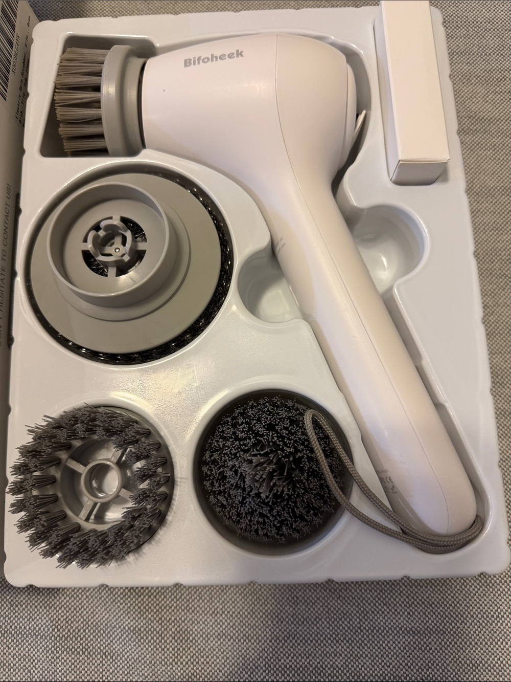 Bifoheek White Hand-Held Electric Cleaning Brush EB2201T